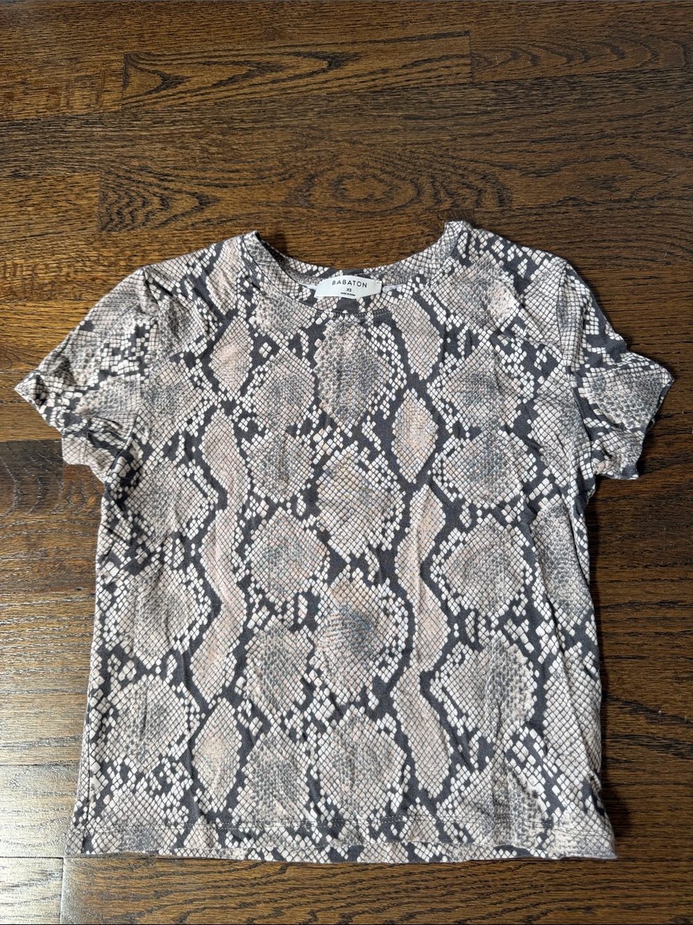 Women's Babaton Snake Print Short Sleeve Top